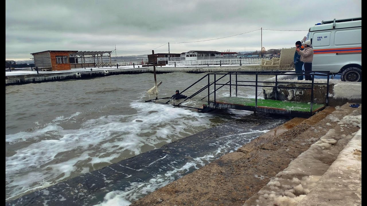 Купель у моря  Крещение в Керчи