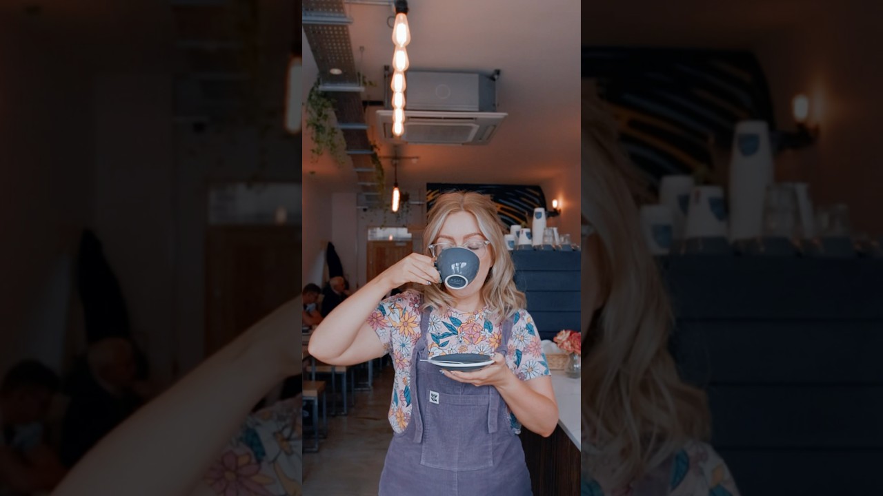 Coffee shop short idea #canonr7 #caffeine #coffee #coffeeshop #hyperlapse #cinematic