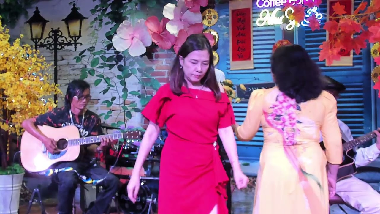 Câu chuyện đầu năm -  Sáng tác: Hoài An  - Trình bày : Anh Dinh