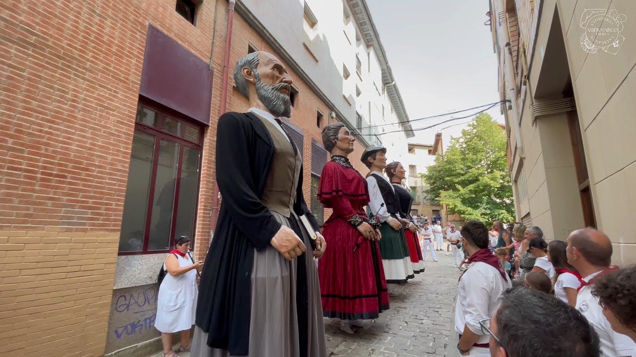 Gigantes de Asier Marco Erraldoiak | Fiestas 2024