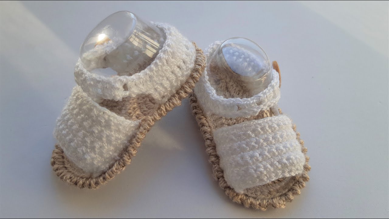 Sandalia a ganchillo bebe 0-3 meses crochet baby sandals crochet baby shoes patucos a crochet fácil