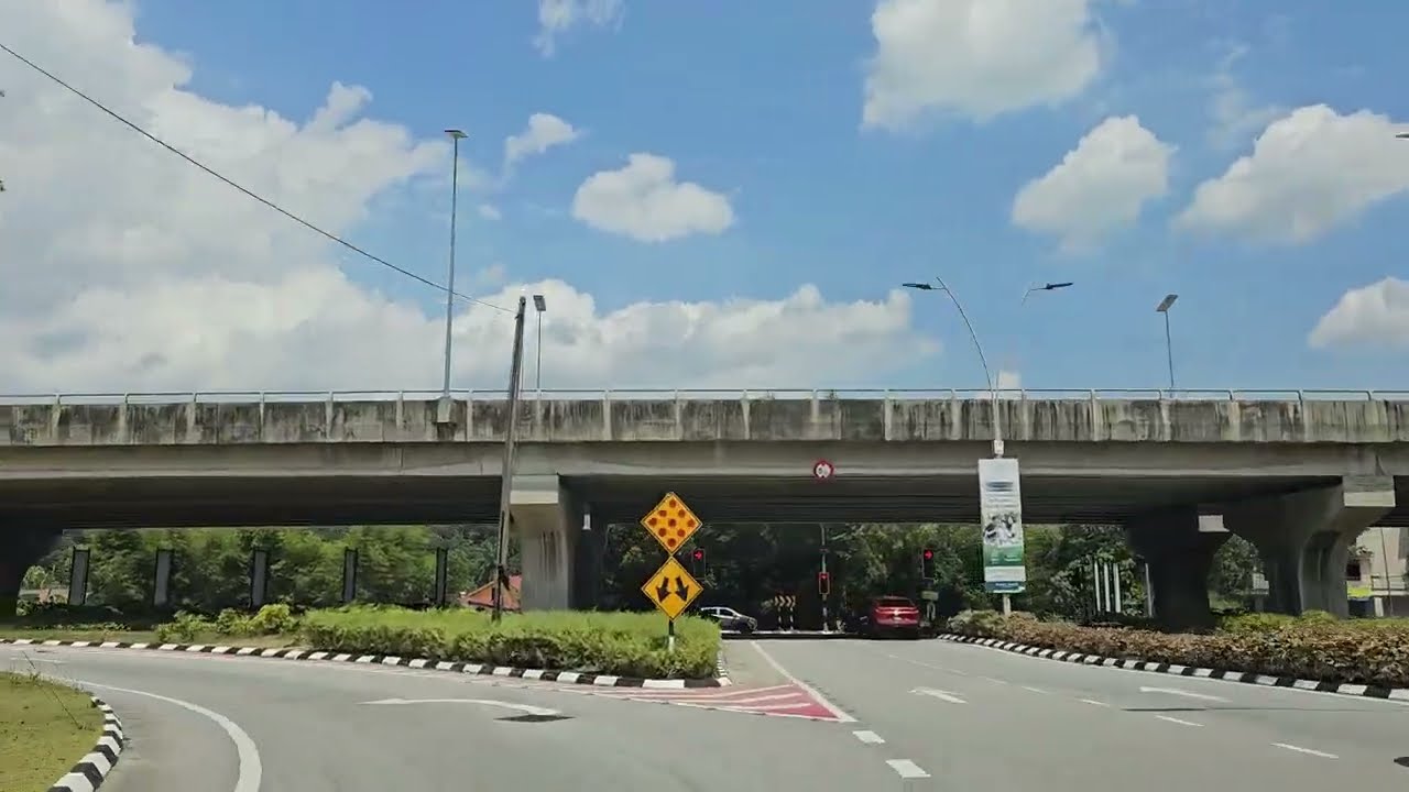 Dengkil to ioi mall Putrajaya Malaysia 2026