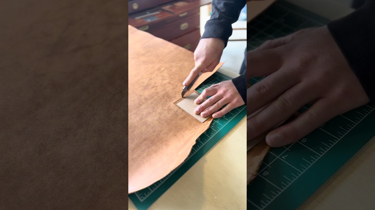 Shop sounds: Making the 'Montgomery' Wallet.  #leathercraft #asmr #wallet