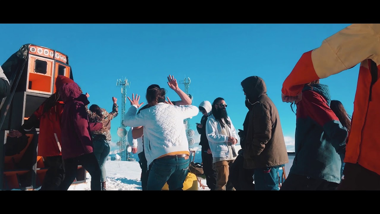 Sioni HiFi Soundsystem presents -Snow Skank- at CUB Gudauri. Sumo & Juno Q Beat Selecta