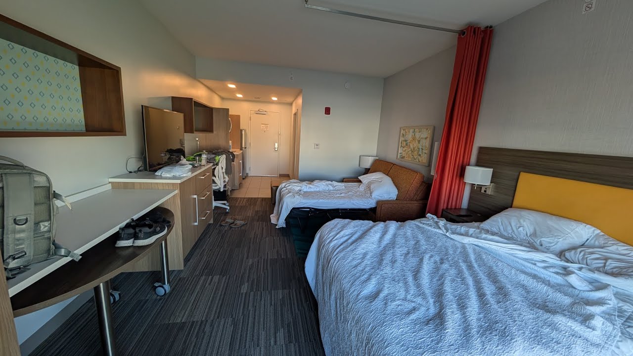 Hotel room tour: Home2 suites Tampa downtown channel district