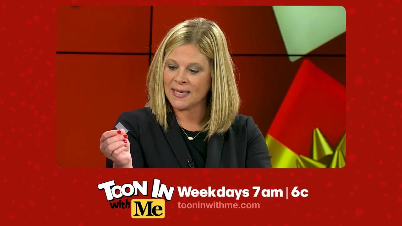 Gift-wrapping guru Hilary Vincent shares her holiday hacks!