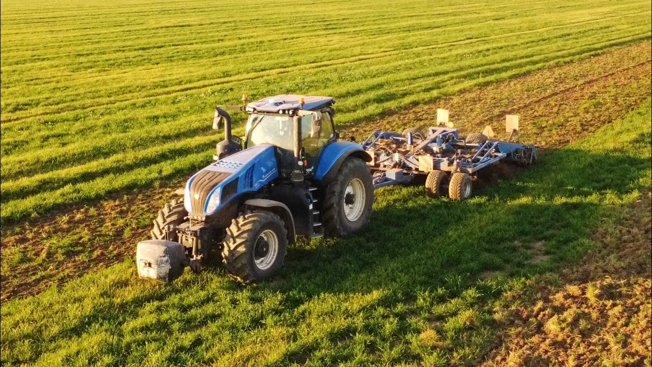 New Holland T8 410 Genesis + Köckerling Vector | Hloubkové zpracování půdy 2022