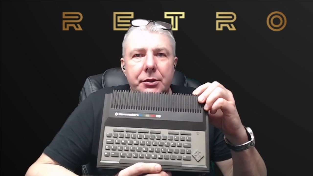 Commodore 116 - Naprawiamy i gramy w Lotusa na C116!!!