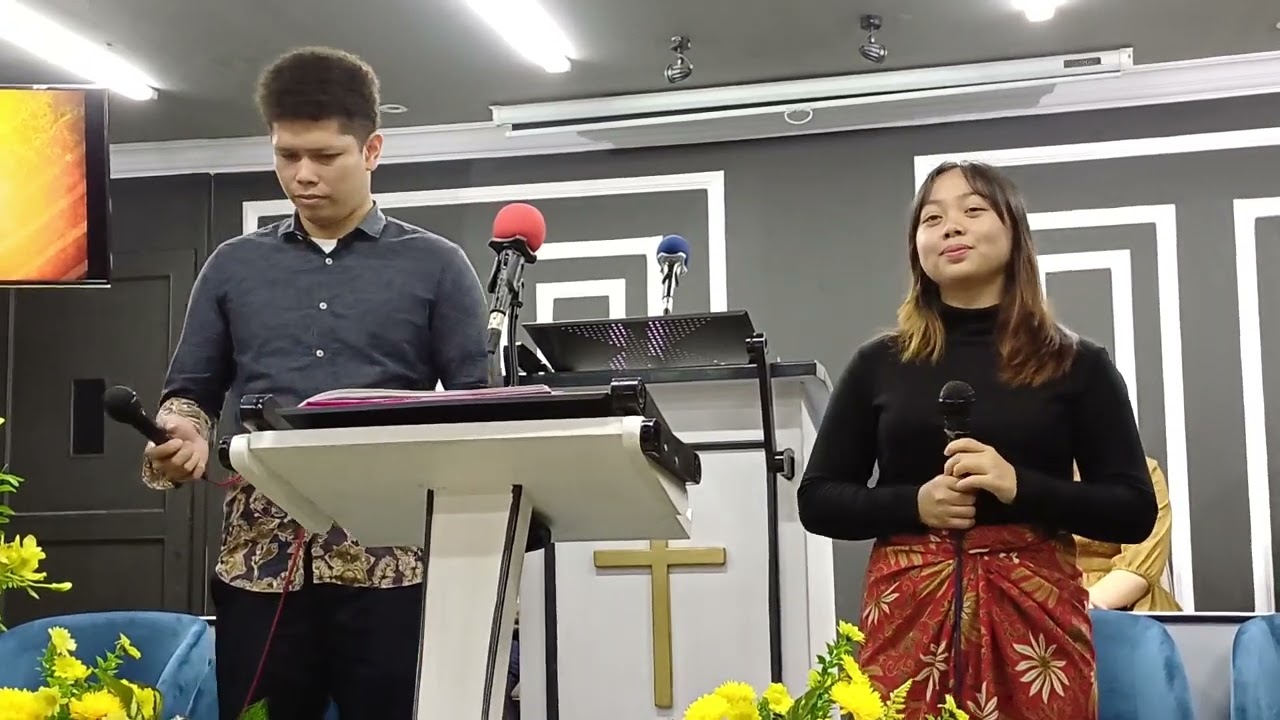 Song by Valerie Matahari & Indra Sinaga ||"Sungguh Indah"● Sabbath, 260823 ♡ Pianist Myrtle Matahari
