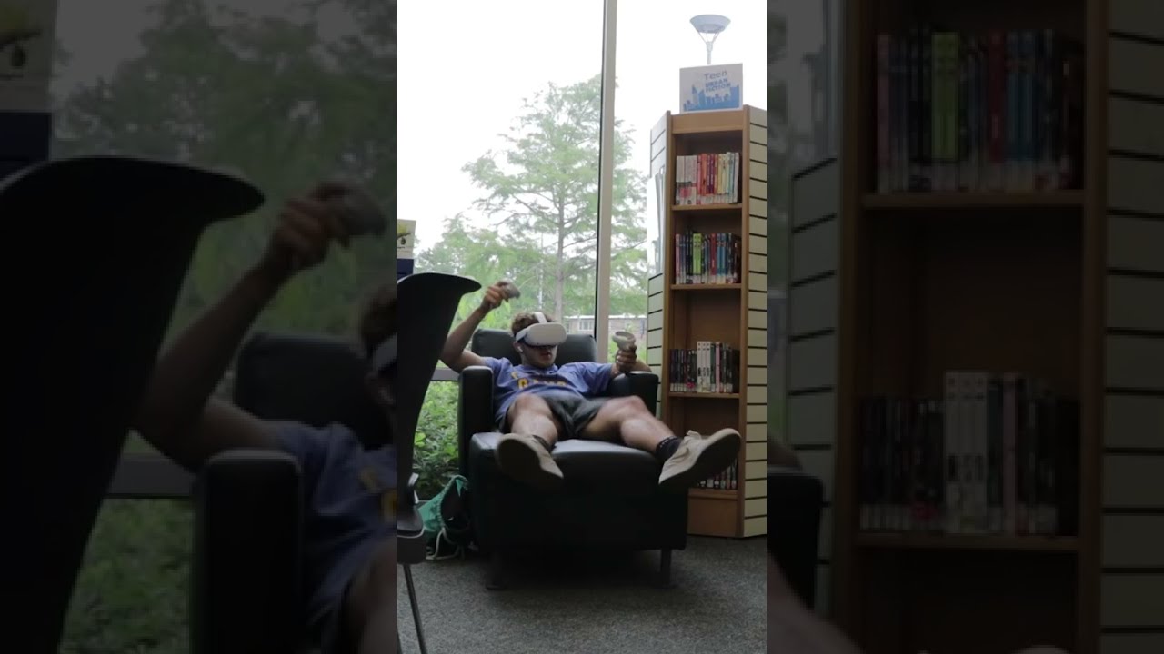 VR in Library Prank!