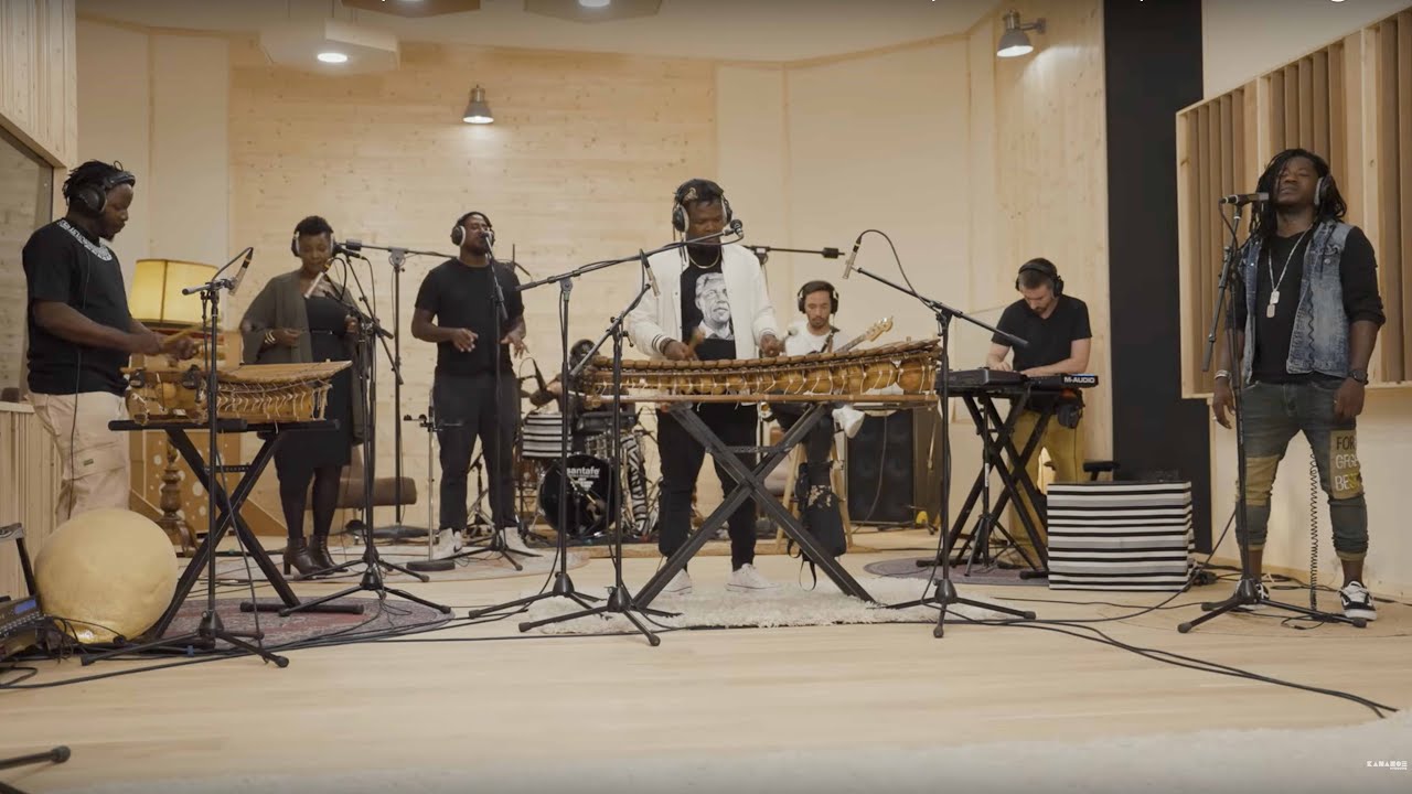 Kanazoe Orkestra - Dabara - [Clip Officiel] Balafon Afrobeat Burkina Faso Amapiano Danse Afrique