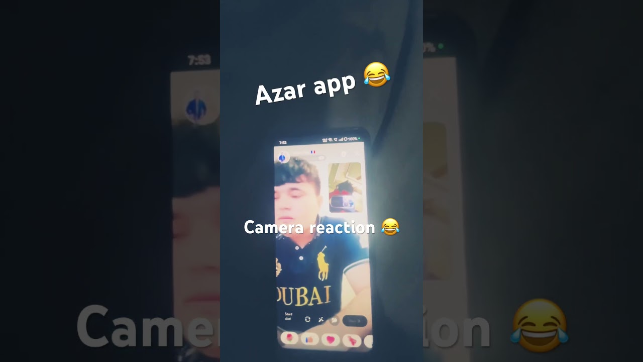 Camera reaction in Azar app 😂