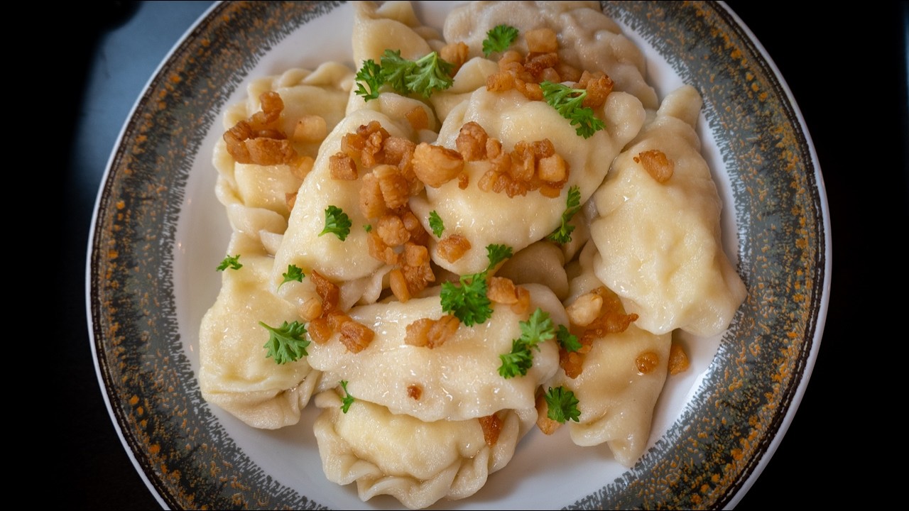 Ciasto na pierogi które jest idealnie cienkie i nadaje się do smażenia