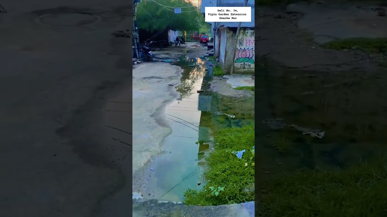 Sewer water leakage at Dwarka Mor! Public at risk 🚨 #DwarkaMor #LeakageAlert #DelhiNews