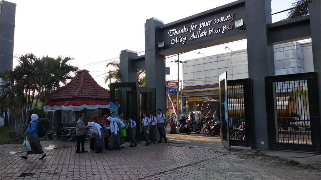 VIDEO PROFIL SMAN 1 SITUBONDO 2018