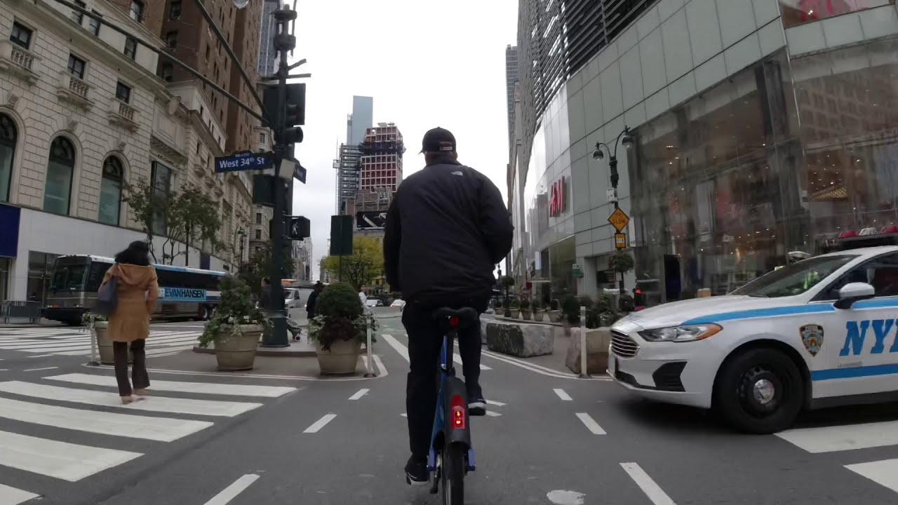 BIKING IN NYC