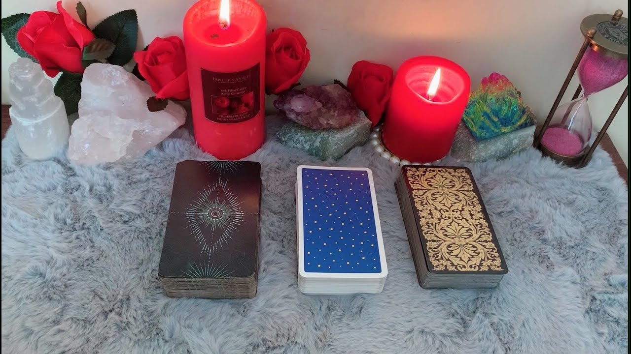 **pick a card** YOUR LOVE LIFE IN THE NEXT 7 DAYS! #weeklyenergycheck