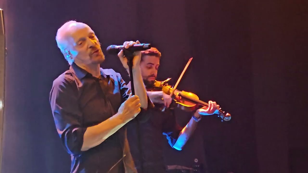 Alan Stivell - Tri martolod