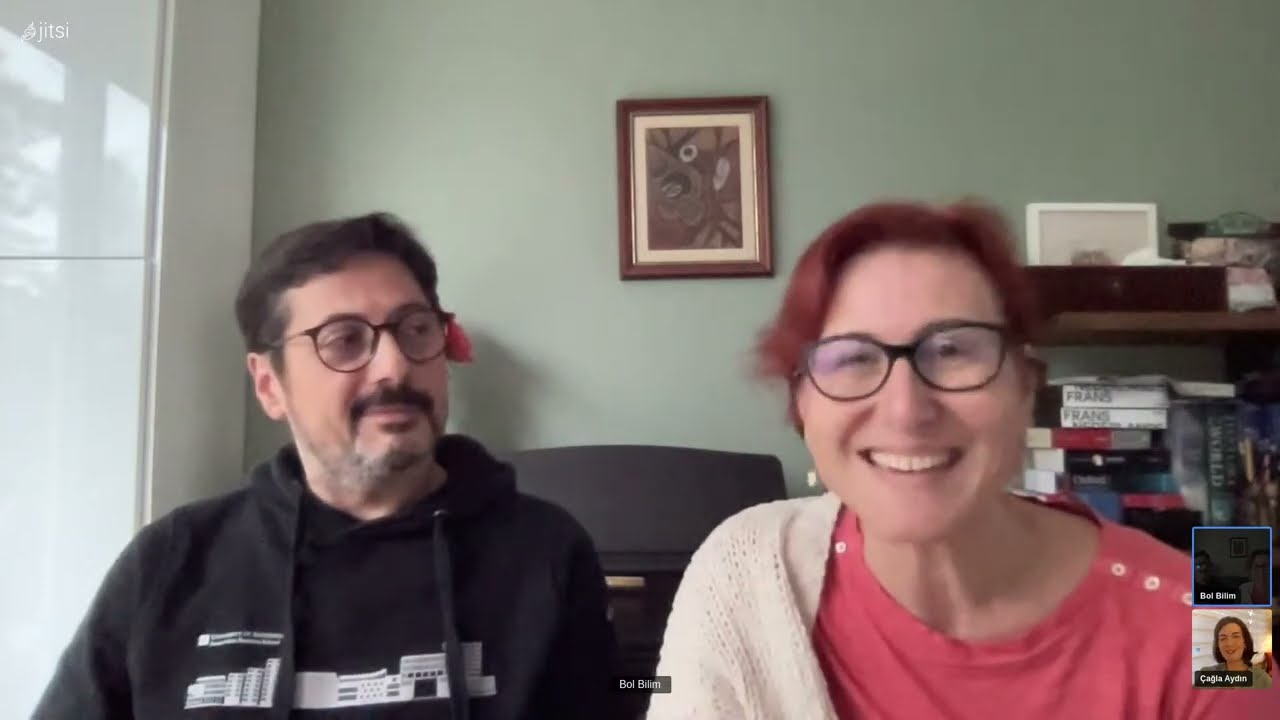 Konuğumuz Çağla Aydın'la tezler