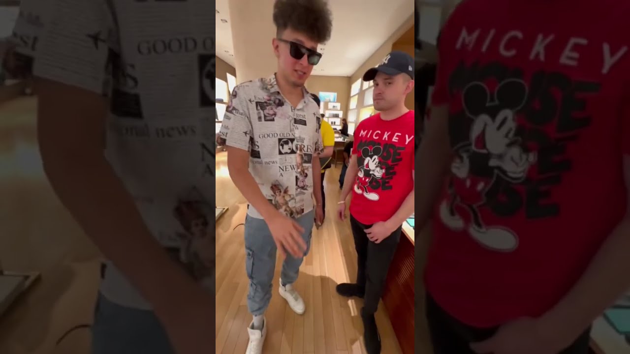 De compras exc&eacute;ntricas con HotSpanish  y con mi amigo