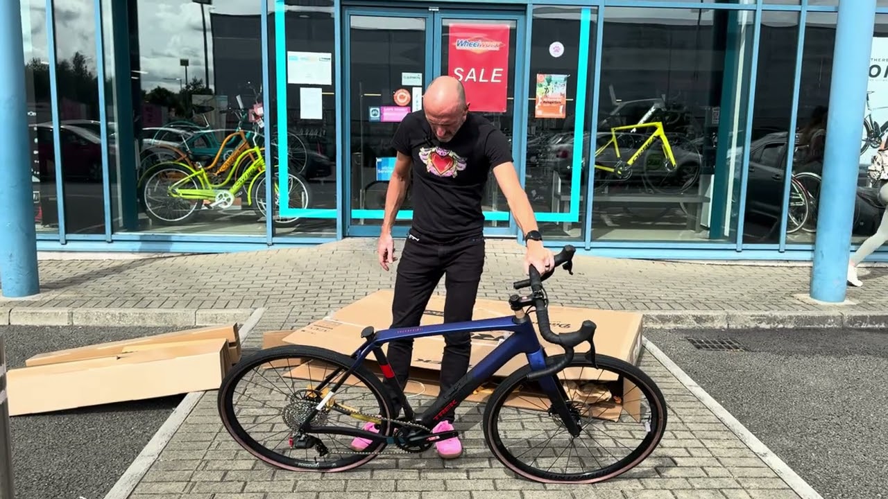 Bike Launch! Unboxing Trek Checkpoint SL6 AXS Gen3