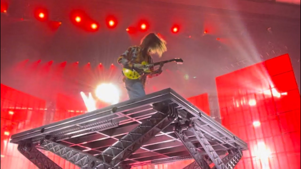 Imagine Dragons Resolutions & Radioactive // Las Vegas Private Show