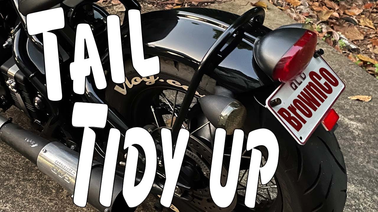 Triumph Bobber short guard and tail tidy