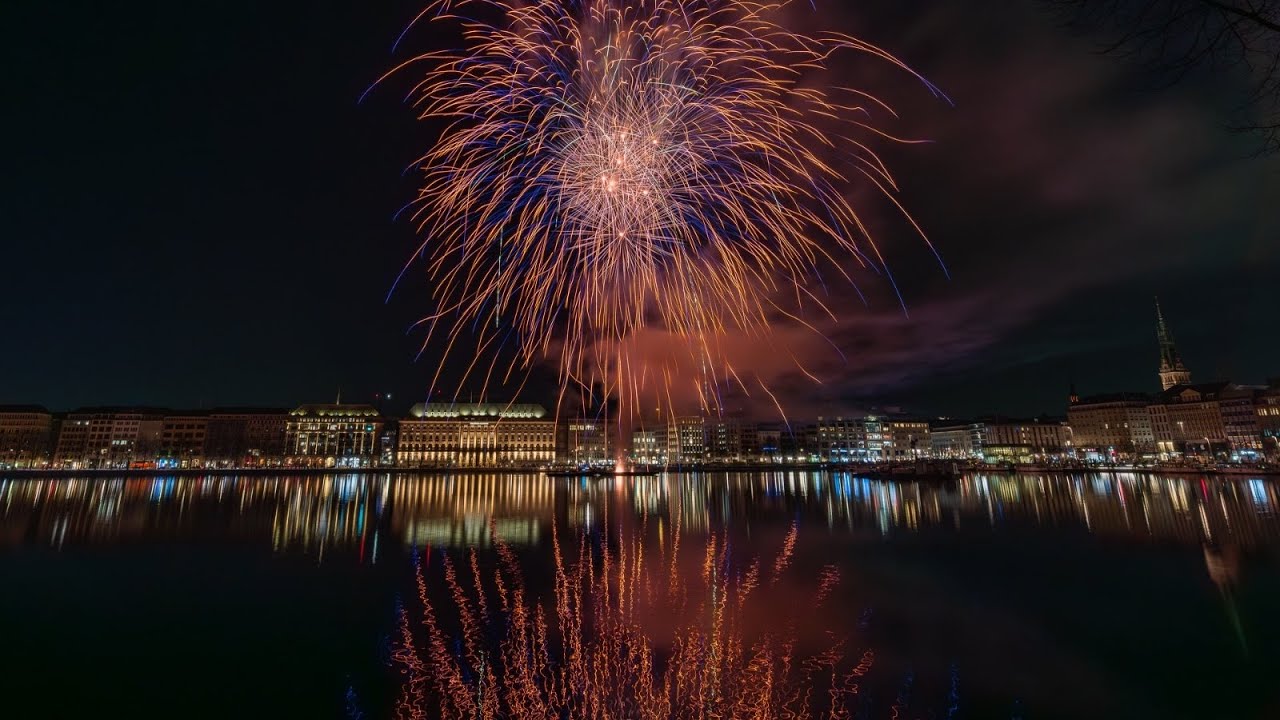 Geburtstagsfeuerwerk auf der Alster
