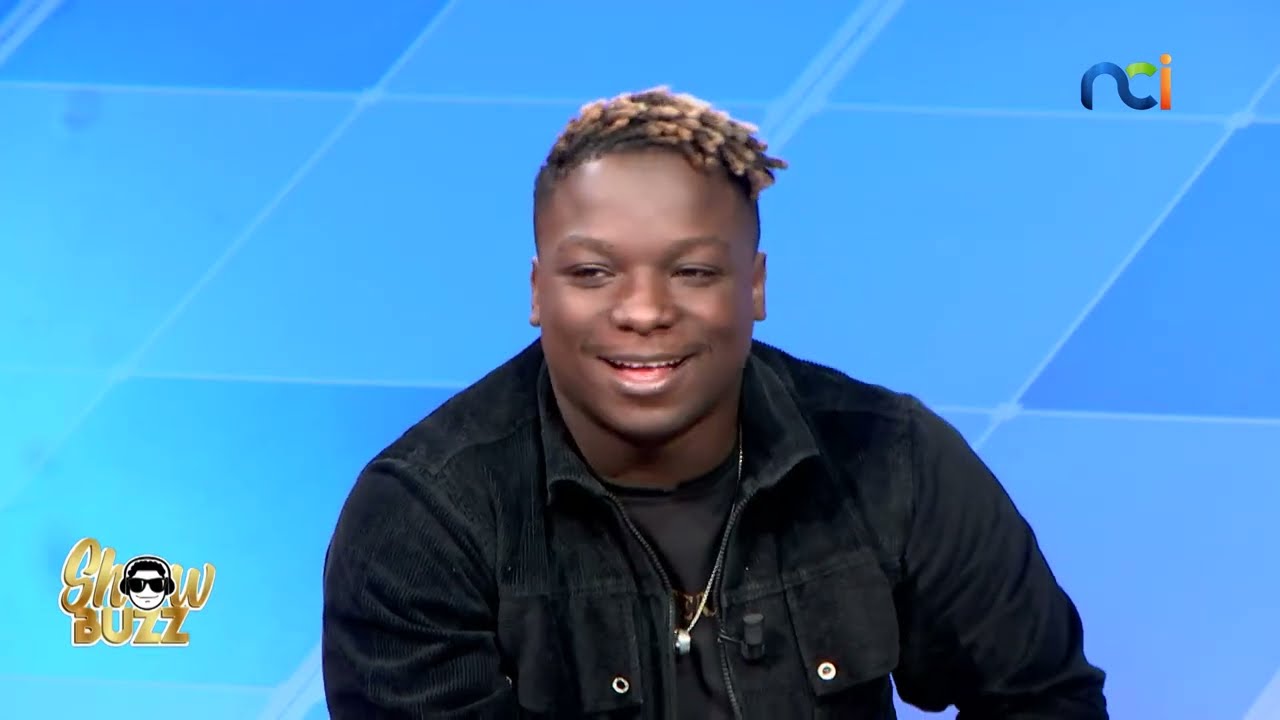 Kikimoteleba reçoit le Triple single de Platine avec ''Tigini''