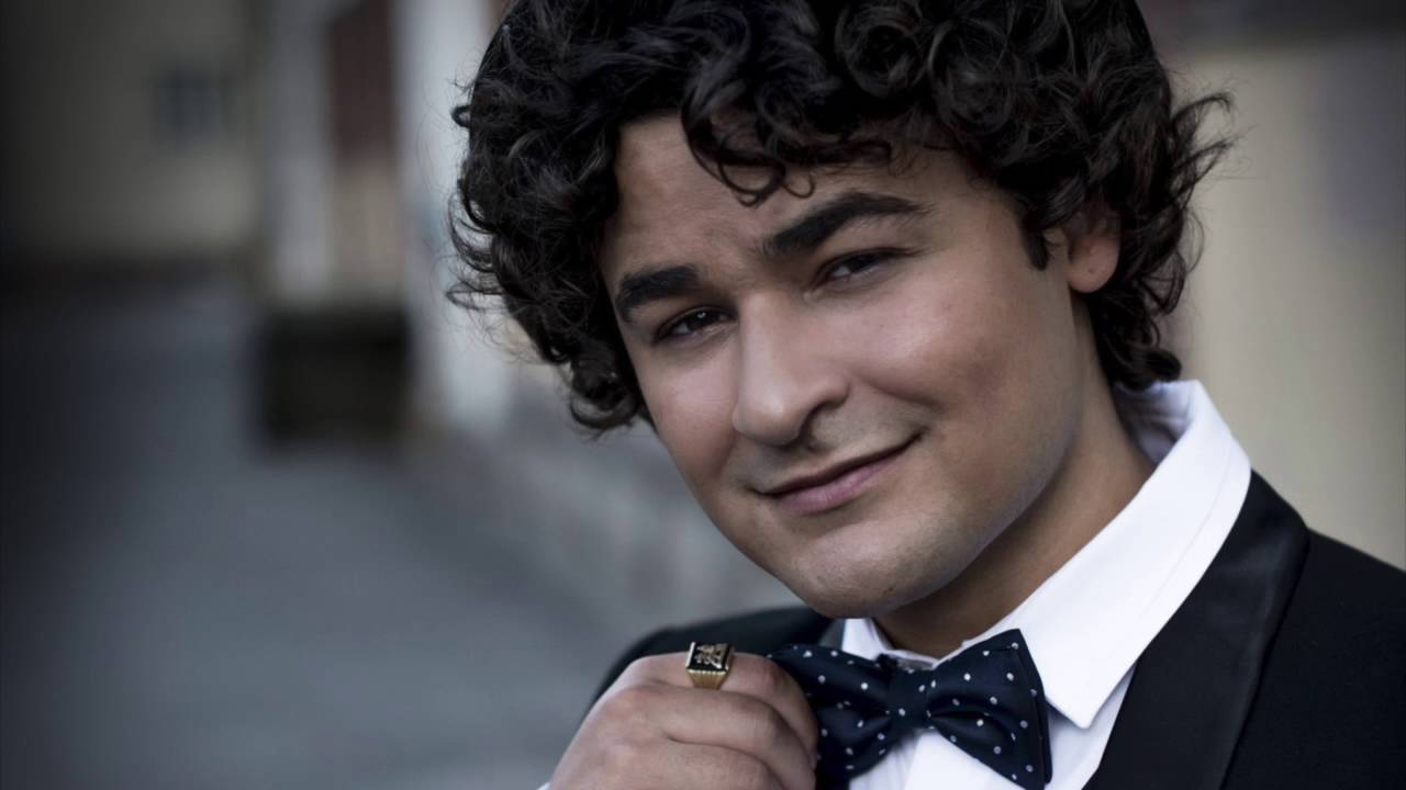 Amadeus Lundberg - Poika varjoiselta kujalta