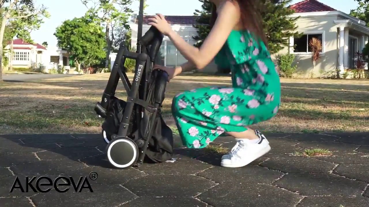 Akeeva Esmio -  The Best Travel Stroller for Newborn