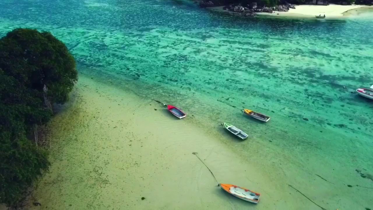 Seychelles-L&rsquo; Islette-Port Glaud