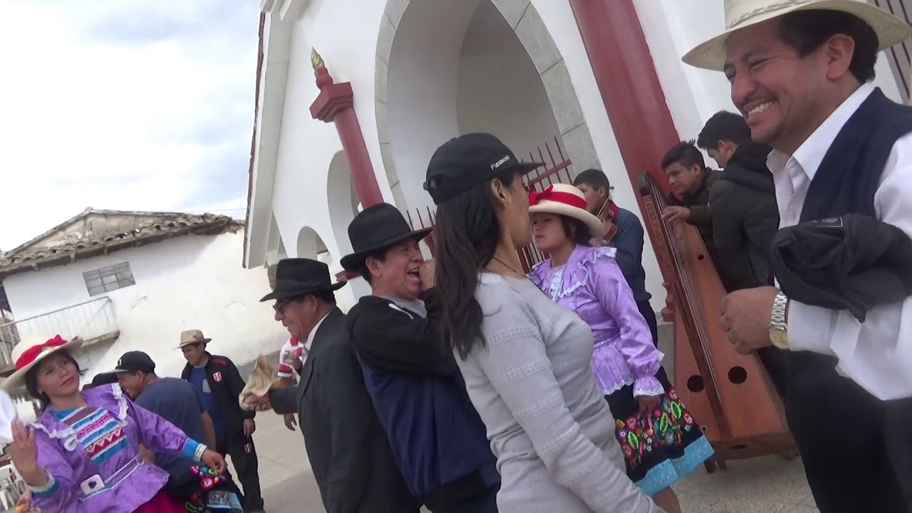 HERMANOS BAZAN DE CONOPA- EN LA PROVINCIA DE RECUAY