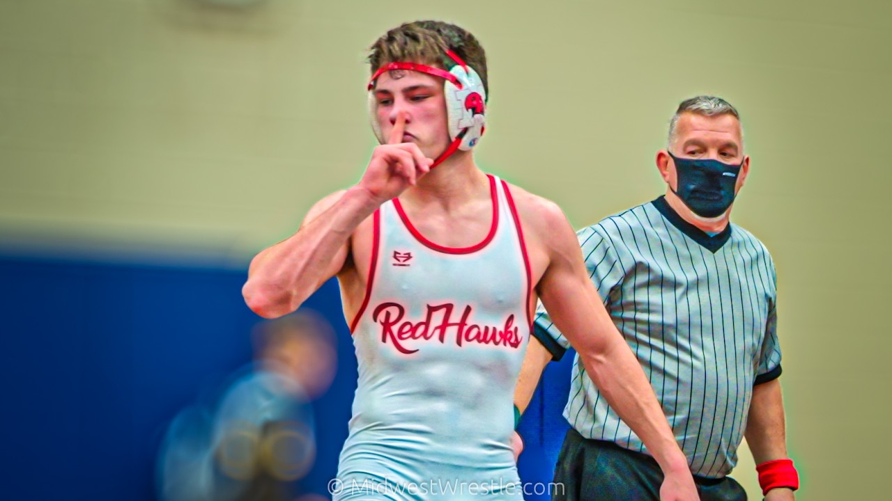 152 –  {G} of Joliet Catholic IL vs. Andrew Dado {R} of Marist IL