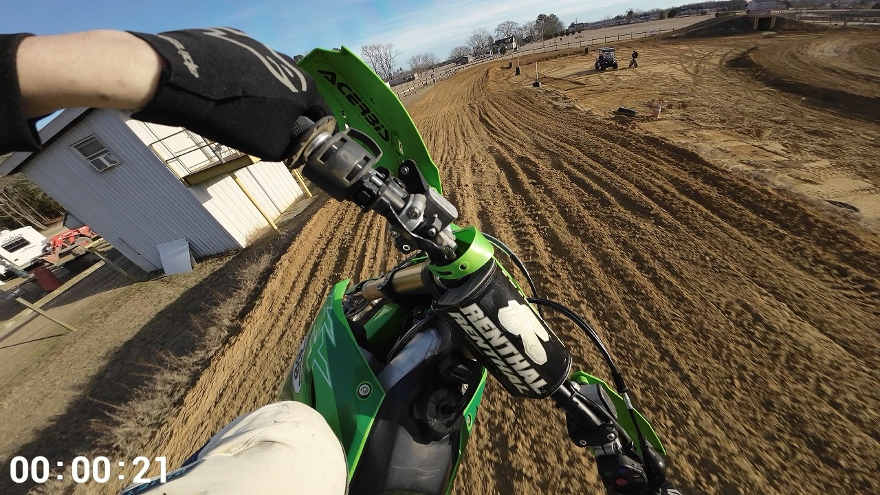 Wish I Could SCRUB Like This EVERY Lap!