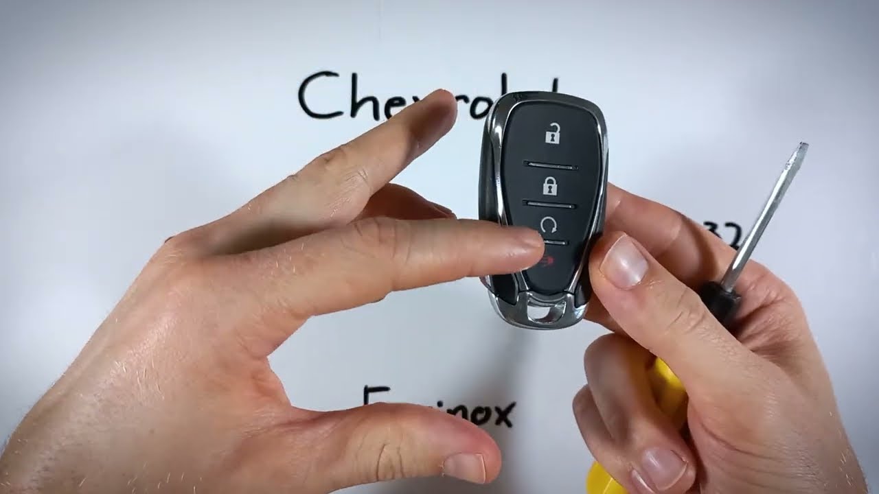 Замена батареи брелока Chevrolet Equinox (2018–2021)