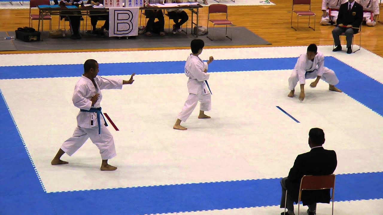 第５５回西日本実業団空手道選手権大会　団体形　決勝２