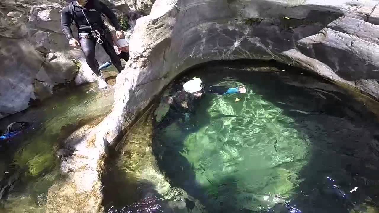 Barranquismo en Zarzalones parte inferior.