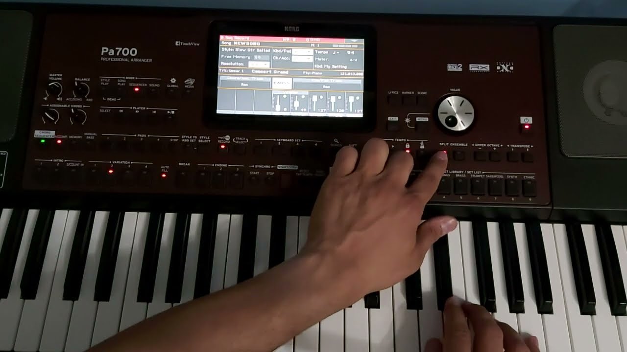 التسجيل على سيكوينسر كورج KORG PA700 sequencer recording .