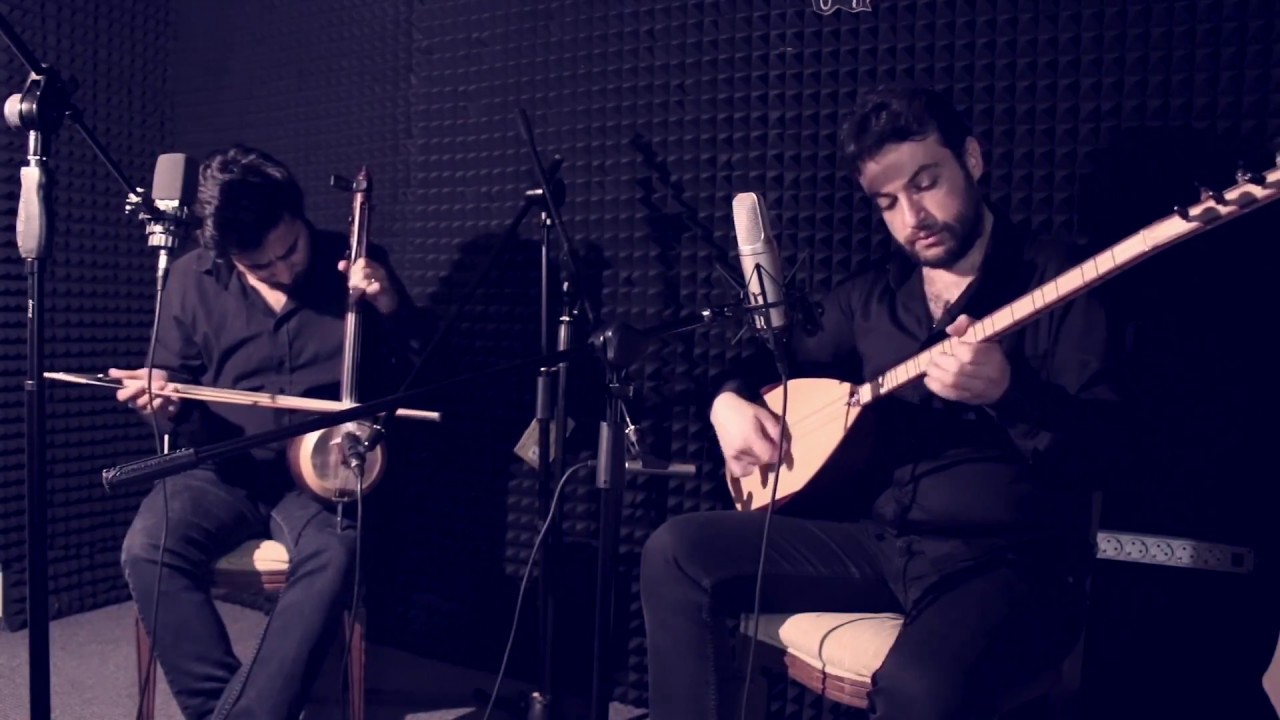 Umut Sülünoğlu & Uğur Önür / AYVA TURUNÇ