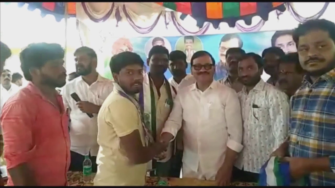 Hindupur locals joins YSRCP in presence of party MLC Shaik Mohammed Iqbal