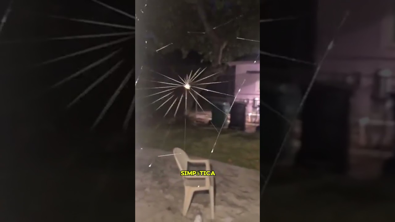FUE GRABADA HACI&Eacute;NDOSE SU CASA 🕷️🕸️