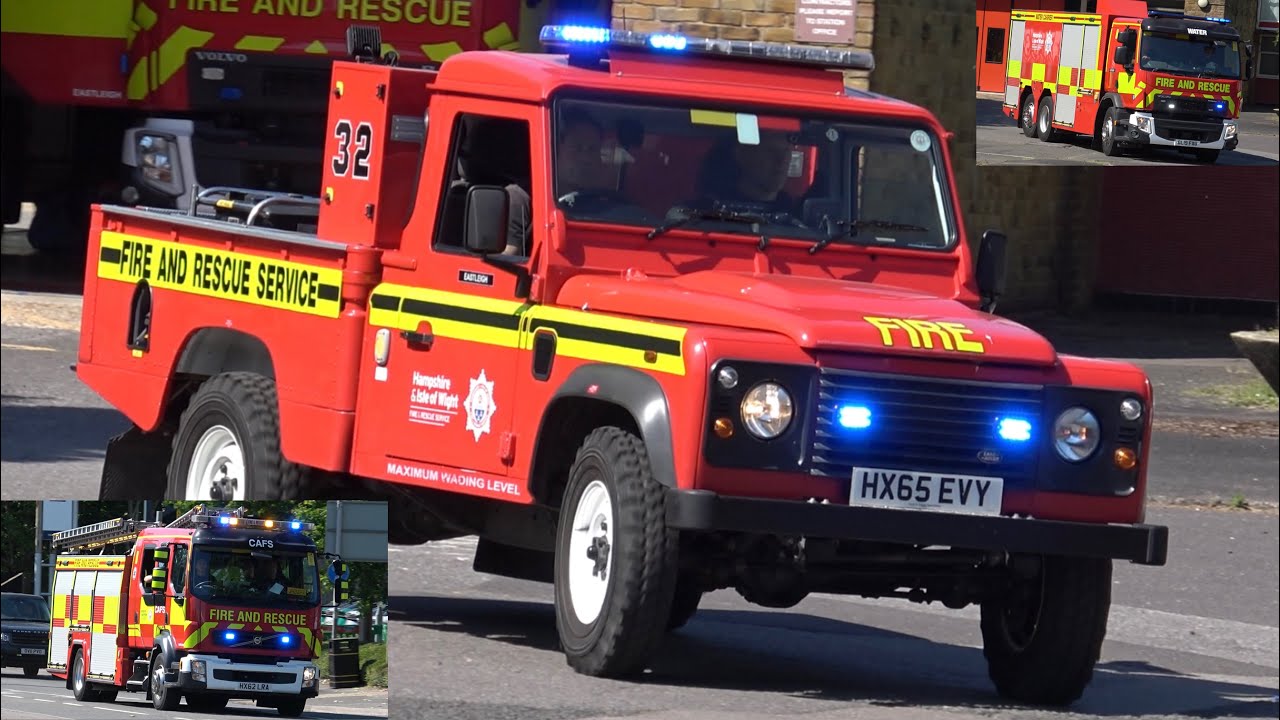 [Wildfire Response] Eastleigh Fire Station Triple turnout response to a wildfire in Fawley