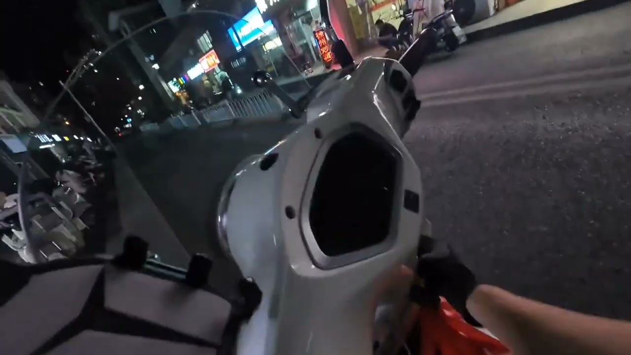 所以给大家送个外卖吧，外卖好久没送了，好多天没送了#送外卖 #vlog日常 #送外卖能赚多少钱 #外卖小哥 #王扁