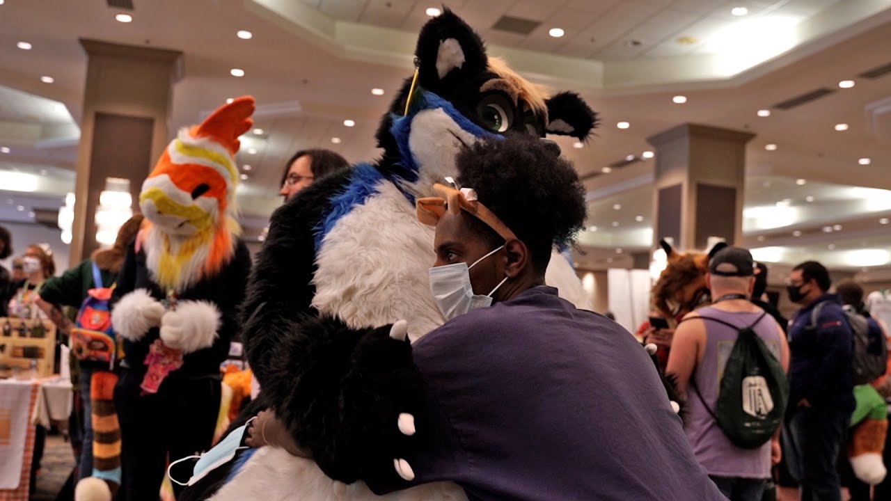 Троллинг фурри на Furry Con!