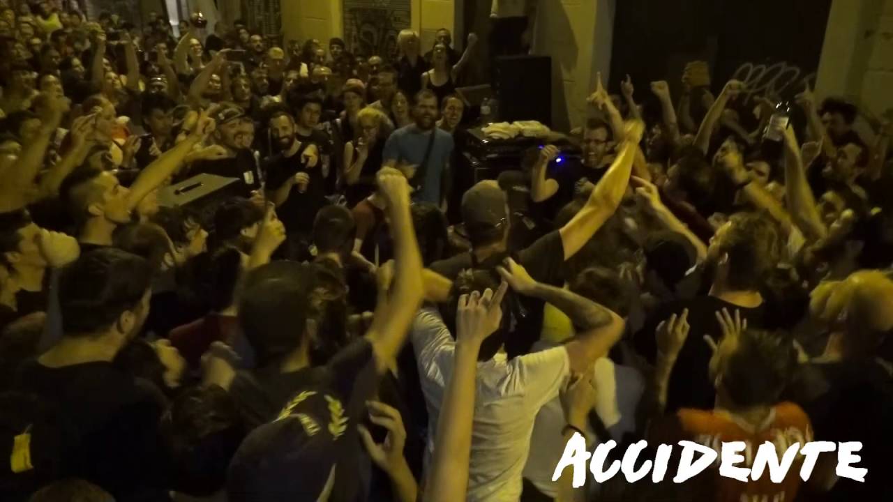 ACCIDENTE- ¿A cambio de qué? (Caos A Gracia 19-8-16)