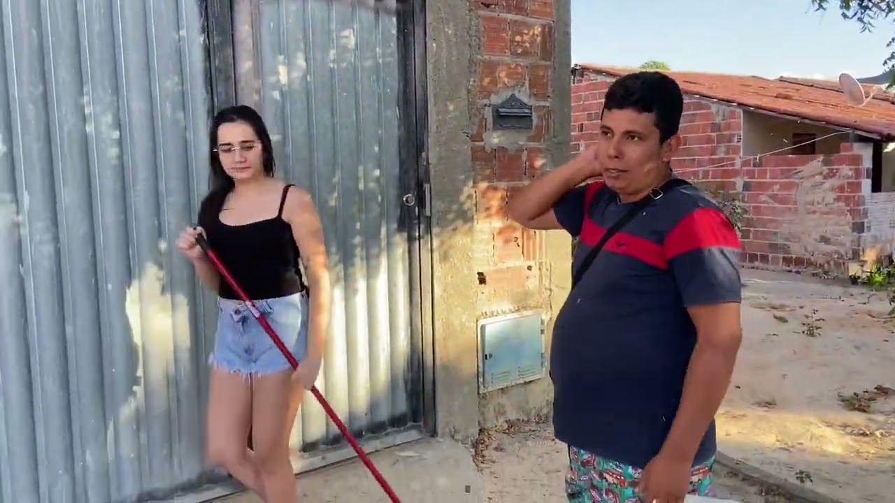 É desse jeito que começa uma fofoca
