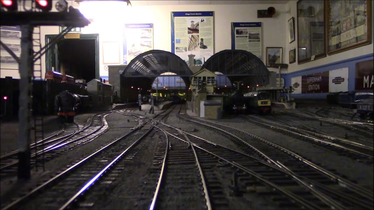 King's Cross to Hornsey Carriage Sidings & return - Gainsborough Model Railway Society