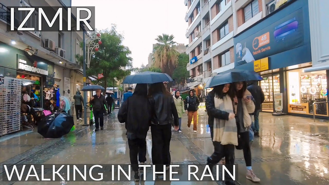 🇹🇷 İzmir on a Rainy Day: A Different Kind of Beauty - 4K Walk🚶‍♂️