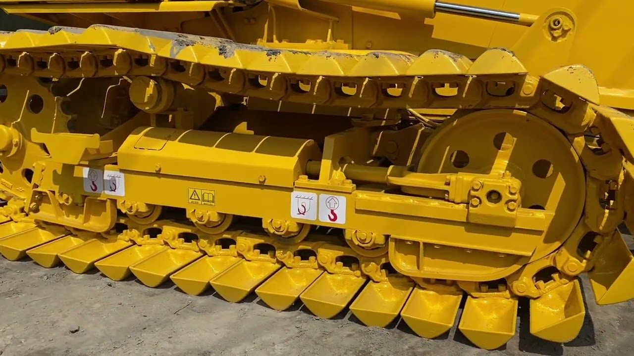 Detail Unit Bulldozer KOMATSU D21P-7S 81848 Built-Up Secondhand Japan 2025